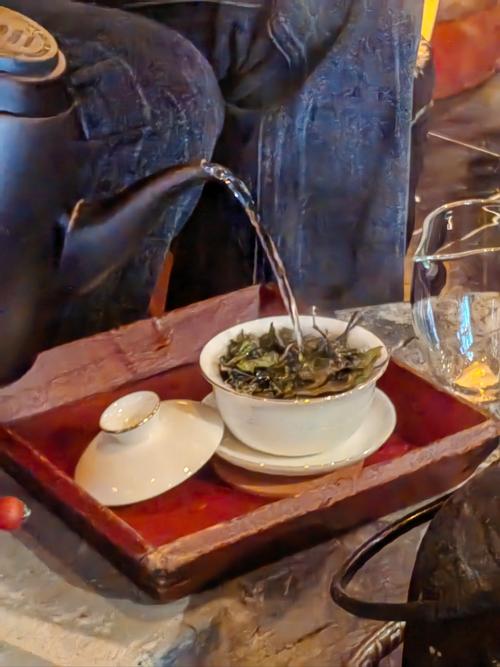 武汉茶文化兴盛之地：黄鹤楼茶社、东湖茶轩、江汉路茶馆等你来品